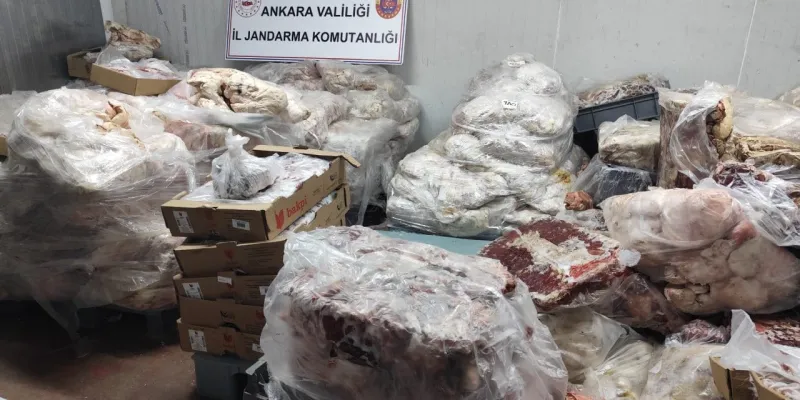 Ankara'da Korkunç Vahşet! 17 Ton Bozuk Et İmha Edildi!