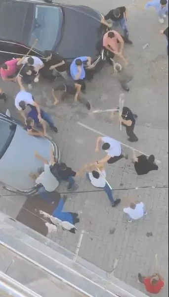 4 kişinin yaralandığı silahlı sopalı kavganın nedeni, arsa anlaşmazlığı; 17 gözaltı
