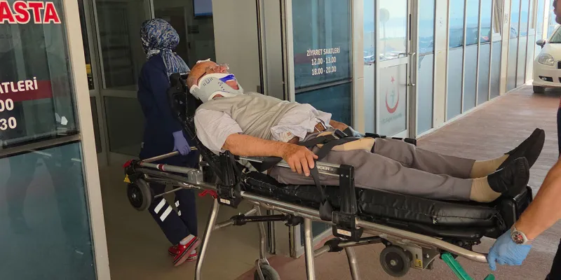 91 Yaşındaki Sürücü Kalp Krizi Geçirip Kaza Yaptı! Şok Detaylar