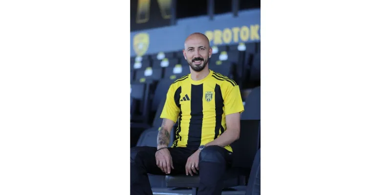 Ahmet İlhan Özek Aliağa FK'da! Transferde Son Dakika Bombası