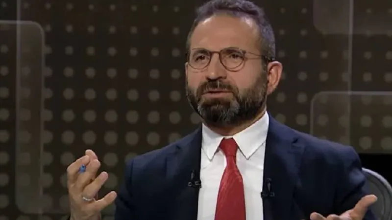 Kabine Değişikliği Mi? AK Parti'de Bu Gece Neler Olacak?