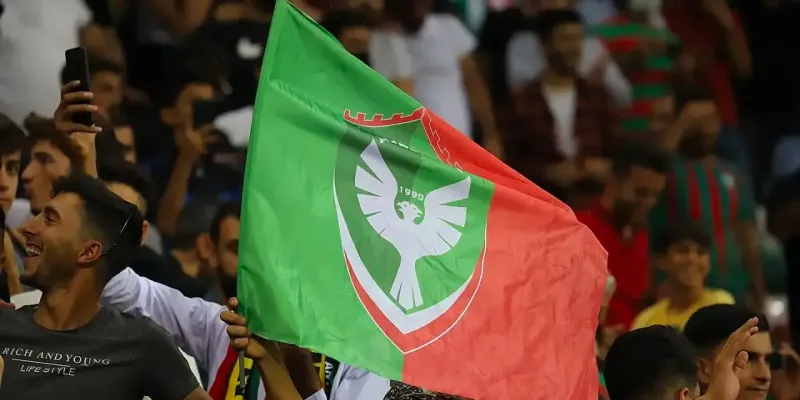 Amedspor'da Şok İstifa: Barış Karabıyık Neden Ayrıldı?