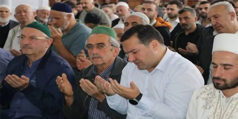 Ardeşen'de Ensar Camii Kurban Bayramı'nda İbadete Açıldı