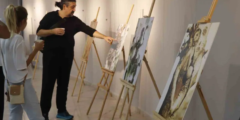 ATAFOD yeni sezona "Doğadan İkonlar" sergisiyle başladı
