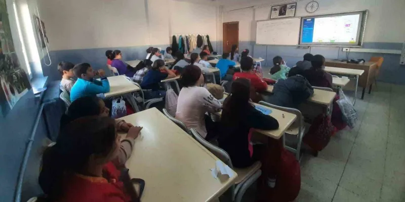 Aydıntepe'de MEBİ Rüzgarı! Öğrenciler Bu Platforma Bayılacak!