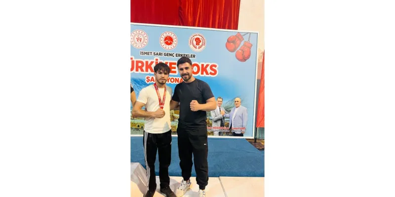 Batmanlı Boksör Muhammed Ali Ortaç, milli takım kampına davet edildi