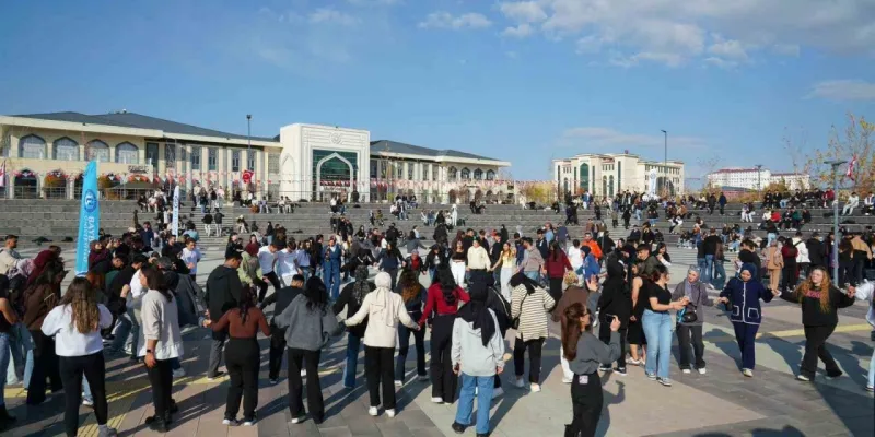 Bayburt GüzFest 2025: Öğrenciler Coştu! İşte Festivale Dair Her Şey