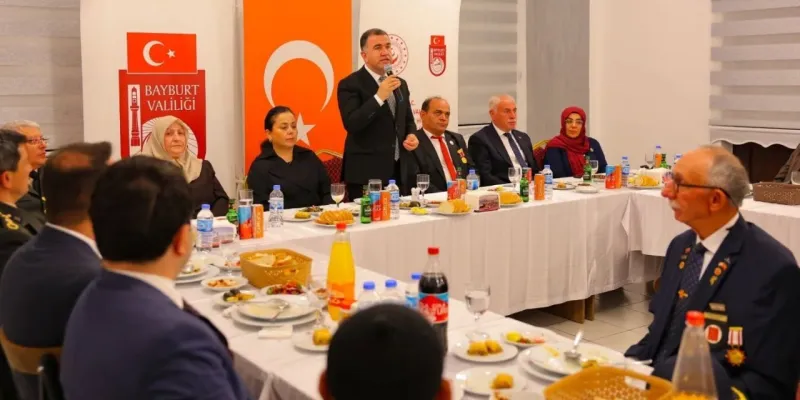 Bayburt'ta Şehit Aileleri ve Gazilere Özel Anlamlı Yemek!