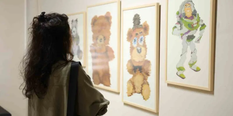 Çocukluk Düşleri Sergisi: Nostalji Rüzgarı Estiriyor!