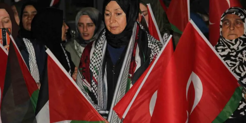 Çorum'da İsrail Protestosu! Filistin İçin Yüzlerce Kişi Yürüdü