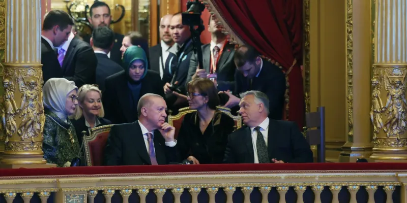 Cumhurbaşkanı Erdoğan, Macaristan Başbakanı Orban ile kültürel programa katıldı