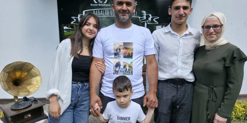 Düzce'de Çalışan Babalara Sürpriz