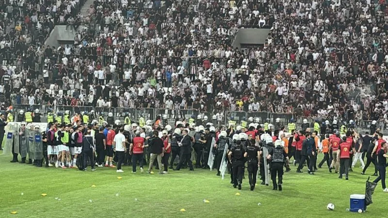 Elazığspor'un 5 maçlık cezası Tahkim'de 3 maça indirildi