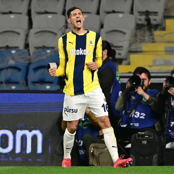 Fenerbahçe 10 kişi kaldı!