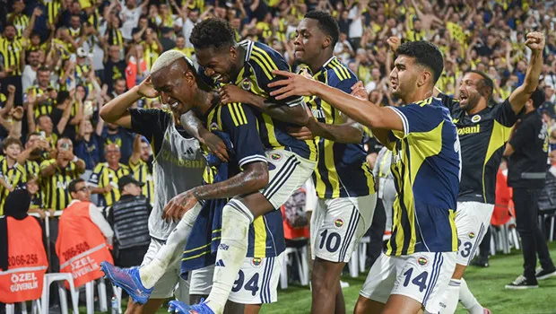 Fenerbahçe Benfica Maçı: Şampiyonlar Ligi'nde Kritik Mücadele!