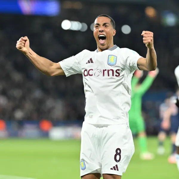 Fenerbahçe'den Ada çıkarması!