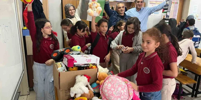 Filistin’deki Kardeşlerini Unutmadılar