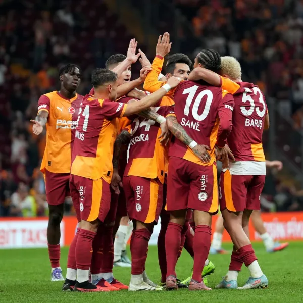G.Saray'dan Şampiyonlar Ligi'nde Tarihi Zafer Girişimi!