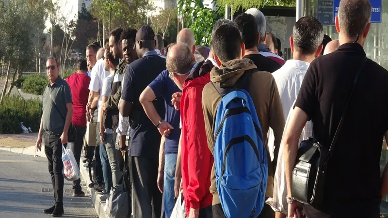 İzmir'de işçilerinin grevi 7'nci gününde