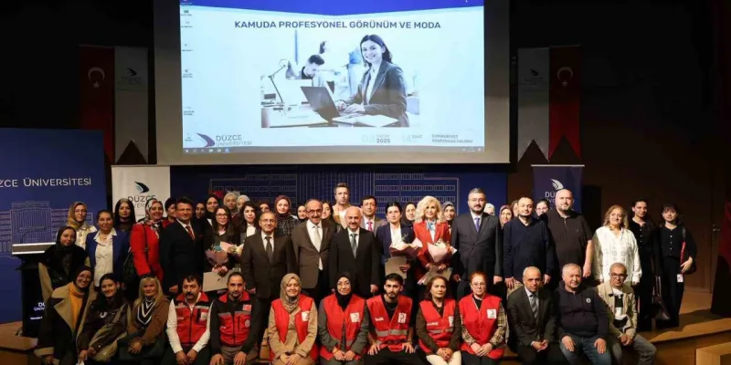 Kamu Çalışanları Şıklık Yarışında! İşte Profesyonel Giyim Tüyoları