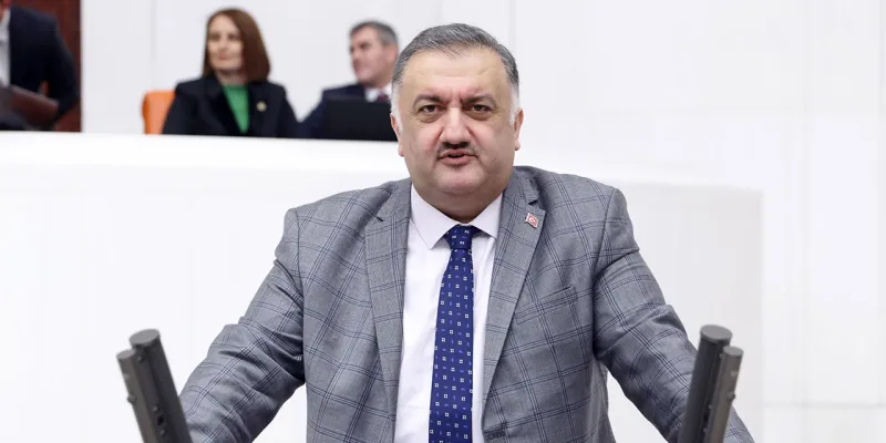 Karal’dan orman yangınlarına karşı “sistemli ihmaller zinciri” uyarısı: Alevi önlemeden mücadele olmaz