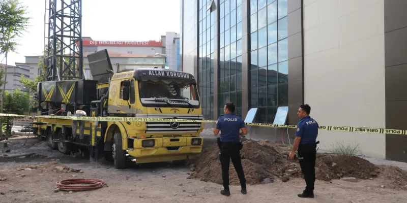 Kayseri'de Korkunç Olay! Sondaj Kuyusuna Düşen İşçi Hayatını Kaybetti