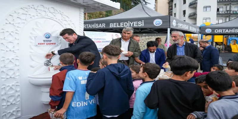 Trabzon'da Çorba Çeşmesi! Öğrenciler Akın Akın Geliyor