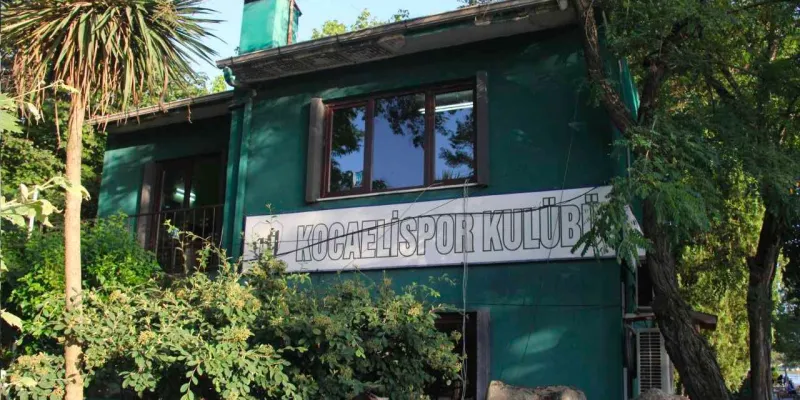 Kocaelispor'da Şok! 305 Bin Euro'luk FIFA Depremi Mi?