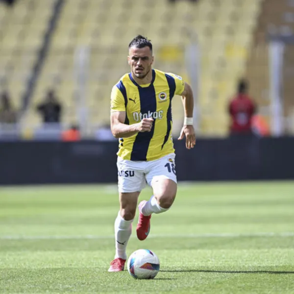 Kostic'ten Transfer İtirafı: Fenerbahçe'de Kalacak mı? Şok Sözler!