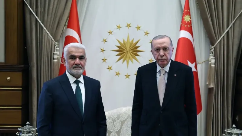 Külliye'de peş peşe kabul! Başkan Erdoğan yeniden TBMM Başkanı seçilen Kurtulmuş'u kabul etti