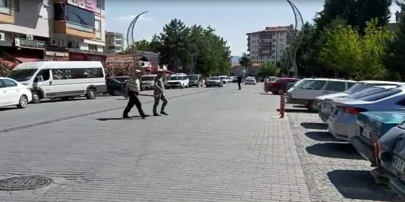 Kütahya Sallandı! 3.6 Şiddetinde Deprem Mi Oldu? Son Dakika!