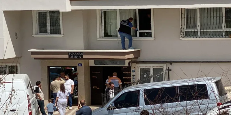 Liseli Sultan, evinde ölü bulundu