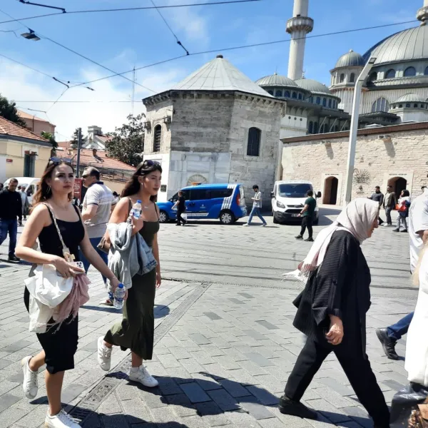 İstanbul'da Güneş Yüzünü Gösterecek! Hava Nasıl Olacak?