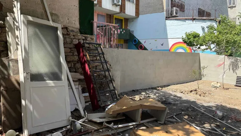 Kreşte Flaş Gelişme: Minik Bulut İnşaat Alanına Düştü! Şok Detaylar!
