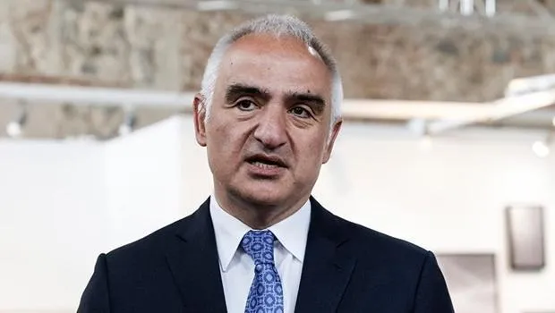Kurban Bayramı Tatili 9 Gün Mü Olacak? Bakan Ersoy'dan Şok Açıklama!