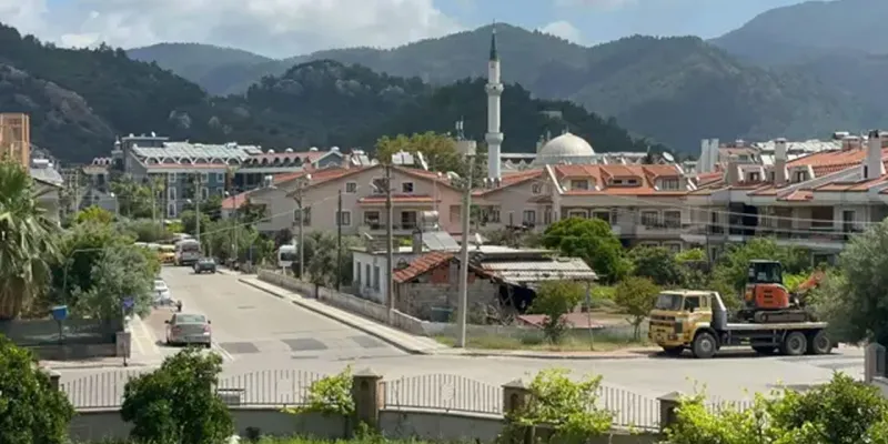 Marmaris'te Korkutan Deprem! İşte İlk Detaylar