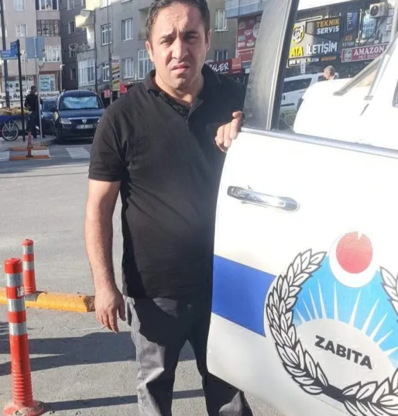 Feci Kaza! Midibüs Otomobile Çarptı: Zabıta Hayatını Kaybetti!