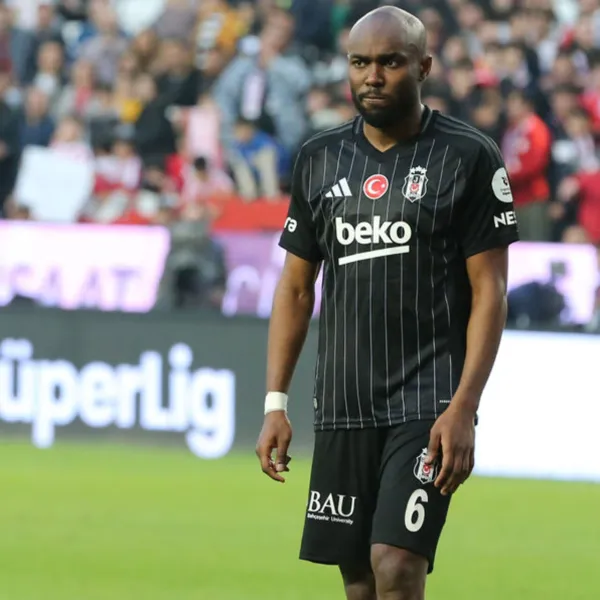 Musrati Monaco'da Kalacak mı? Beşiktaş Taraftarı Şokta!