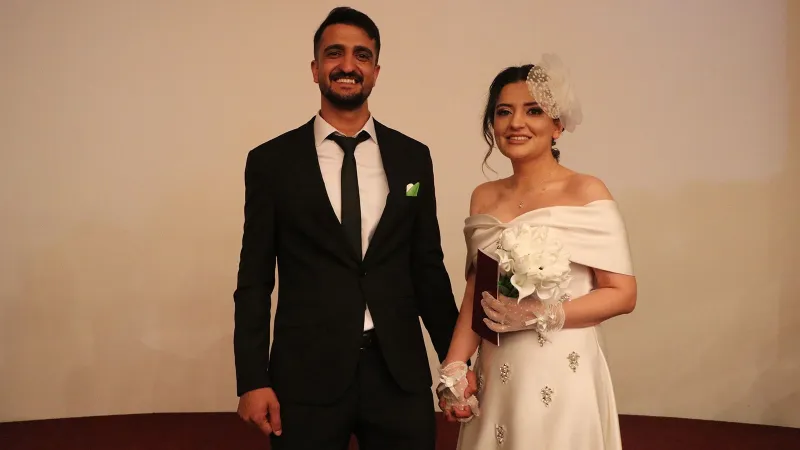 Gazi Uzman Çavuş Hastanede Evlendi! İşte Duygulandıran Nikah