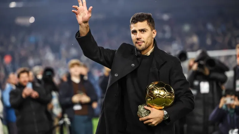 Real Madrid'den Bomba Transfer Hamlesi! Orta Sahaya Dev Takviye Mi Geliyor?