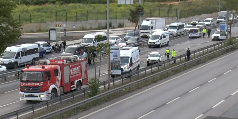 Tuzla'da Feci Kaza! Otomobil Takla Attı: 1 Ölü, 4 Yaralı
