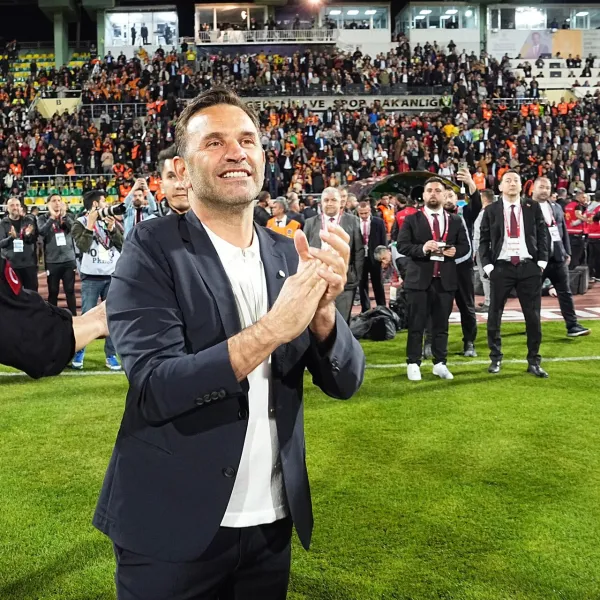 Okan Buruk Kadıköy'de kaybetmiyor!