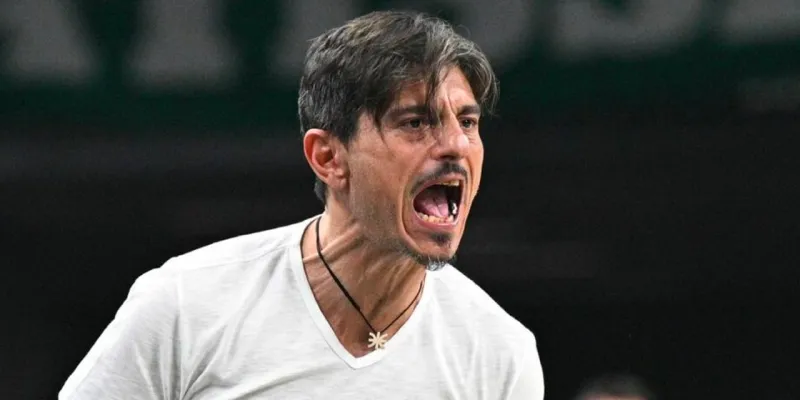 Panathinaikos Başkanı olay çıkardı: Fenerbahçe maçında ortalık gerildi