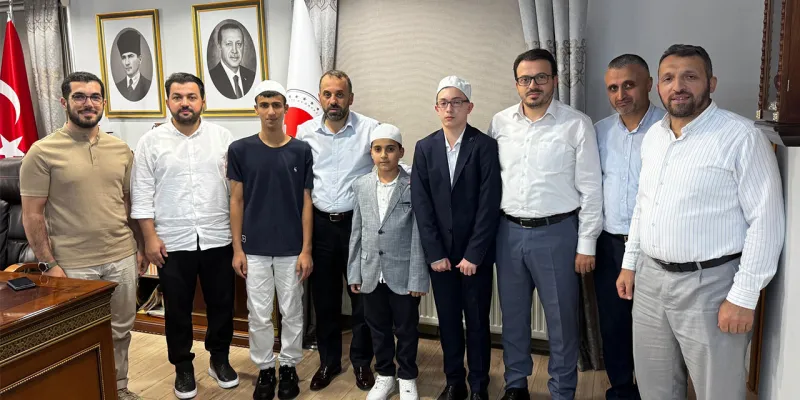 Rize’de Hafızlık Yarışması: Merkez İlçe Birincisi Berat Taşpınar Oldu