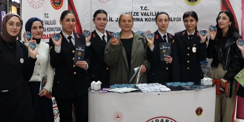 Rize'de Kadına Şiddete Dur De! Sıfır Tolerans Mesajı!