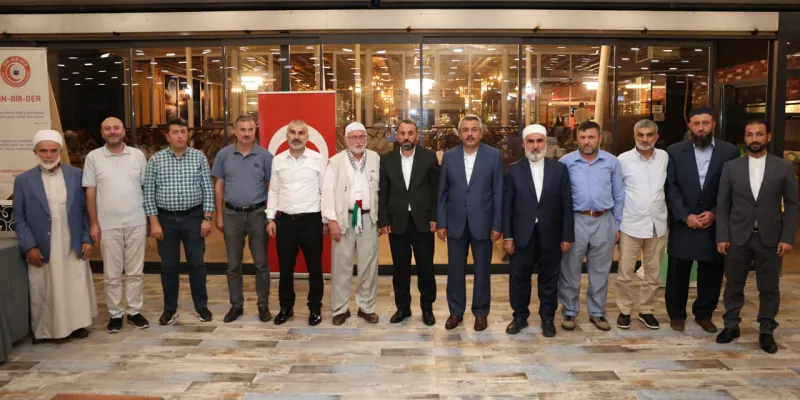 Rize'de Kardeşlik Köprüsü: Yoğun Katılım, Duygusal Anlar!