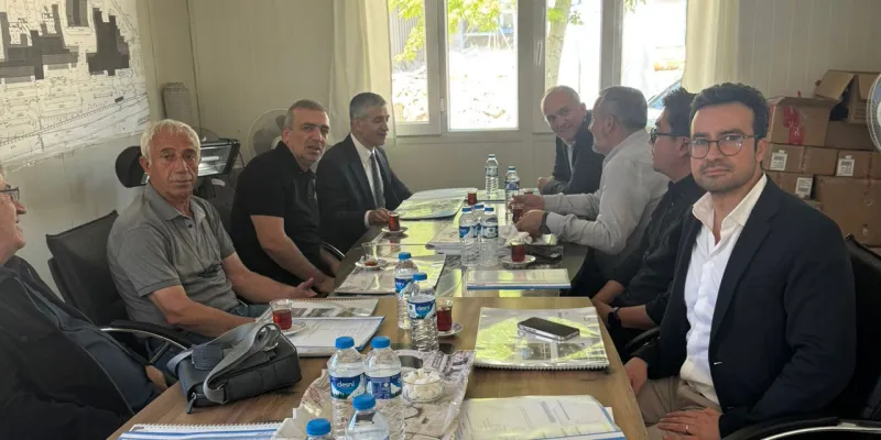 Sağlık Bakanlığı Yetkilileri Rize'deki Devam Eden Sağlık Yatırımlarını İnceledi