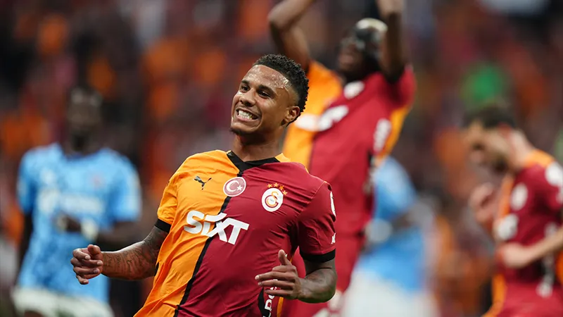 Şampiyon Galatasaray, sezonun son maçında Başakşehir'i mağlup etti