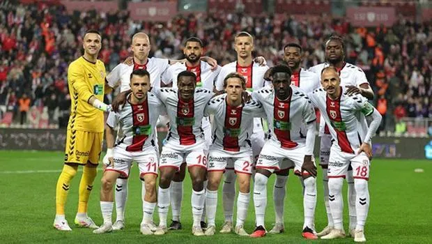 Samsunspor'dan Tarihi Başarı! 3'üncülük İnadı Devam Ediyor