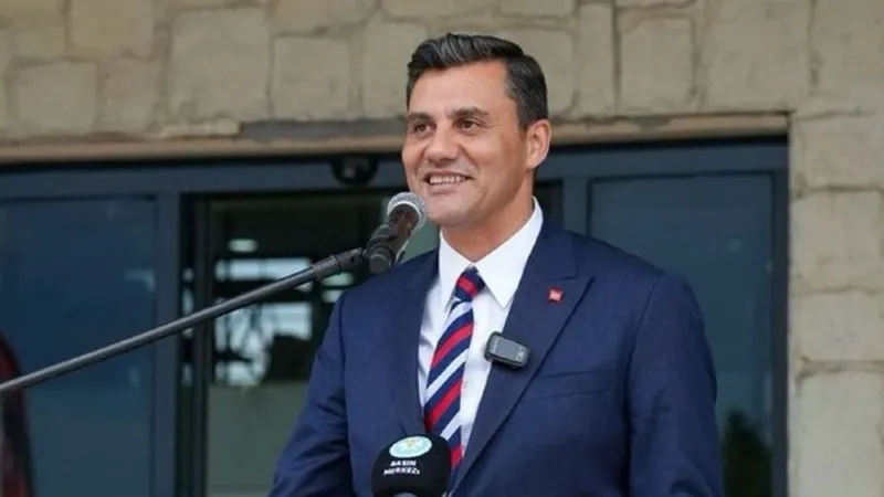 Son Dakika! Elektrik akımına kapılan Manisa Büyükşehir Belediye Başkanı Zeyrek'in durumu kritik